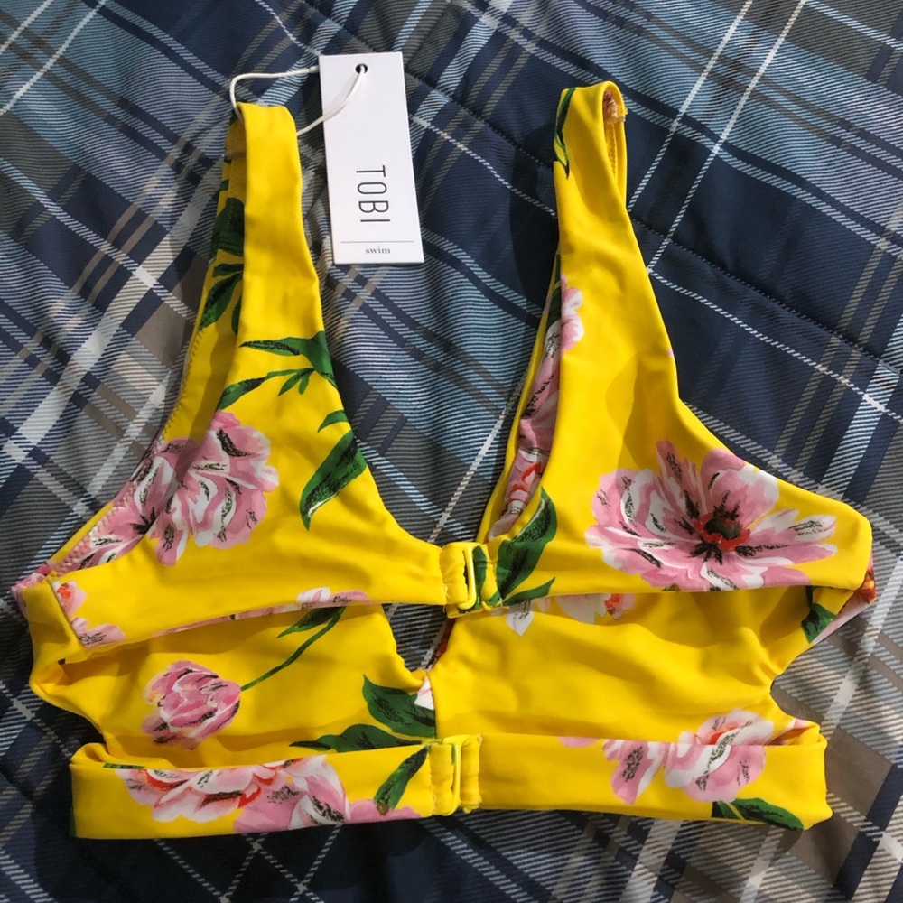 Tobi Yellow Bikini Top